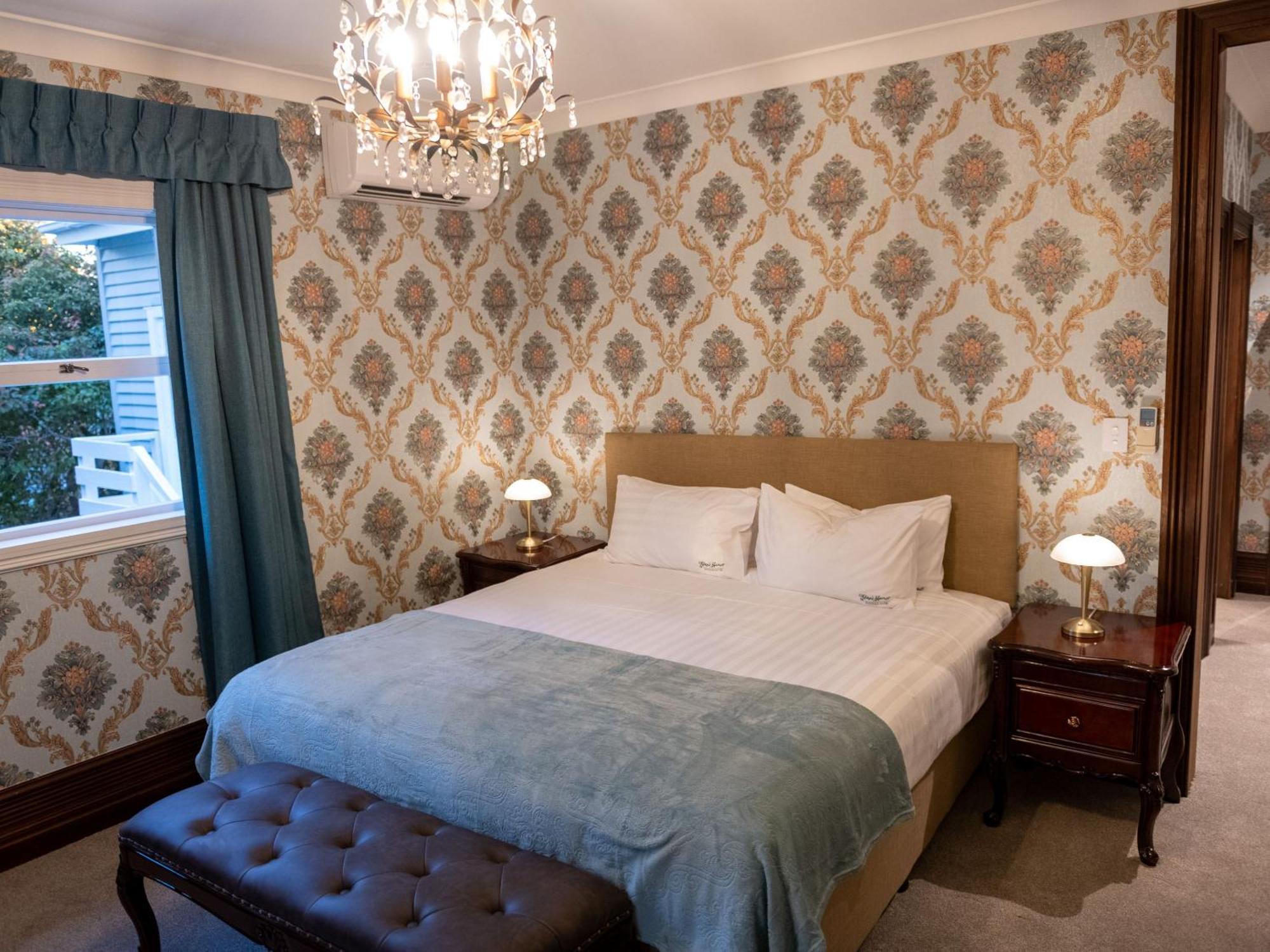 Eliza's Manor Acomodação com café da manhã  5*